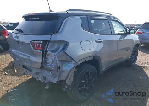 2023 Jeep Compass Altitude 4X4 из США, поврежденный, VIN 3C4NJDBN7PT558797